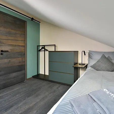 Alpi - Private & Living * Grainau