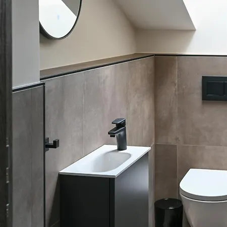 Alpi - Private & Living Apartman