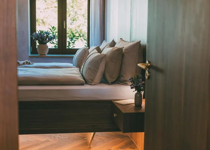 Alpi - Private & Living Apartment *