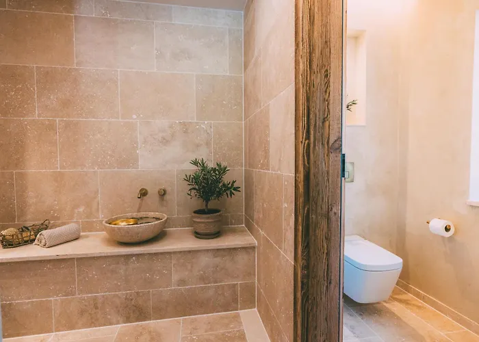 Alpi - Private & Living Apartment