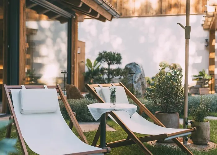 Alpi - Private & Living Apartment