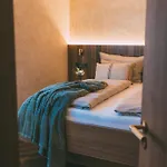 Alpi - Private & Living