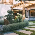 Alpi - Private & Living Грайнау