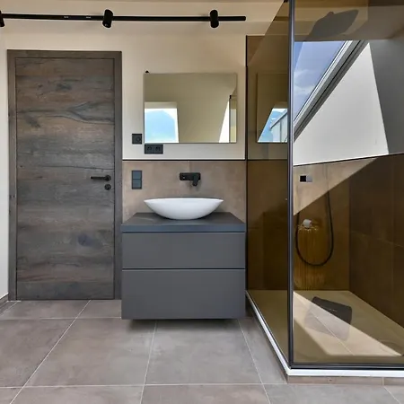 Alpi - Private & Living * Grainau