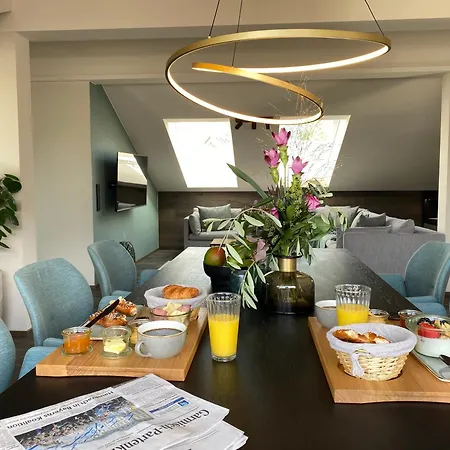 Alpi - Private & Living *