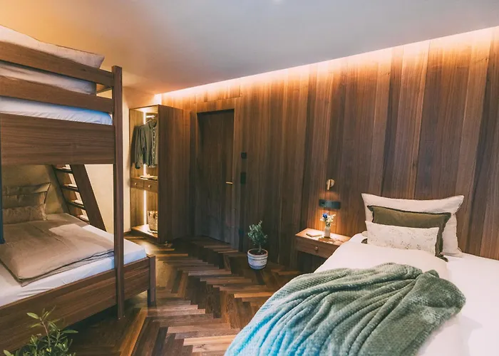 Alpi - Private & Living Apartament