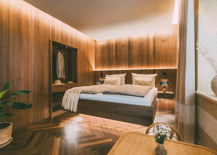 Alpi - Private & Living Апартаменти *