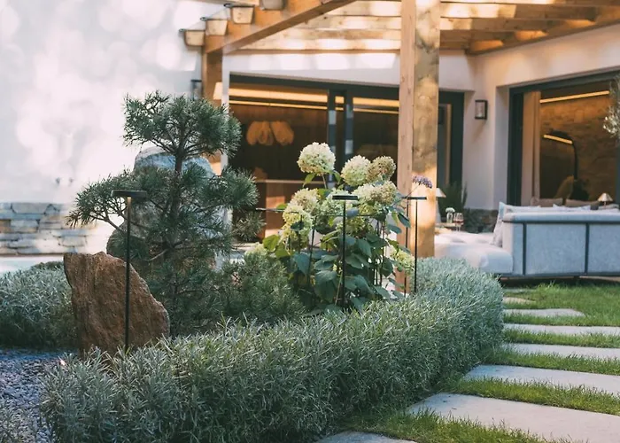 Alpi - Private & Living Грайнау